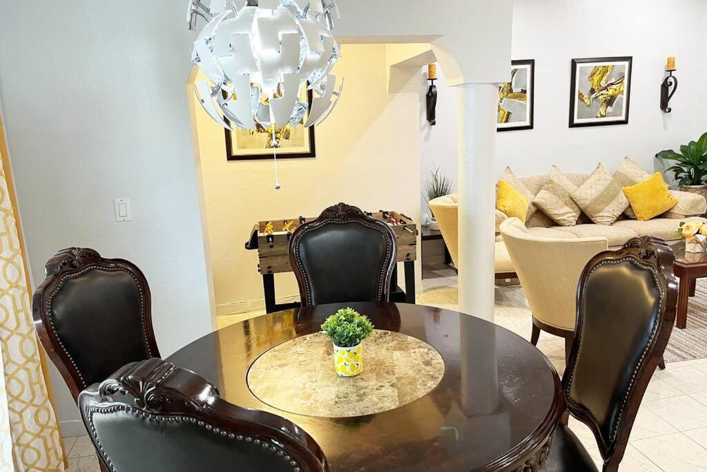 Amazing & Cozy Duplex Near Zoo Miami ! Villa Eksteriør billede