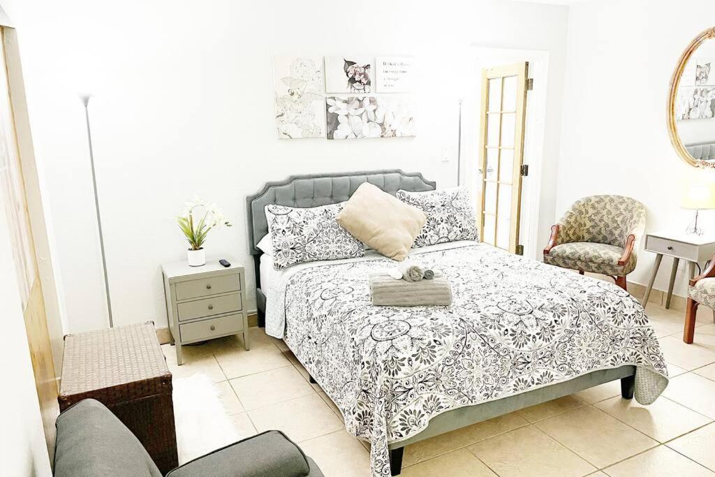 Amazing & Cozy Duplex Near Zoo Miami ! Villa Eksteriør billede