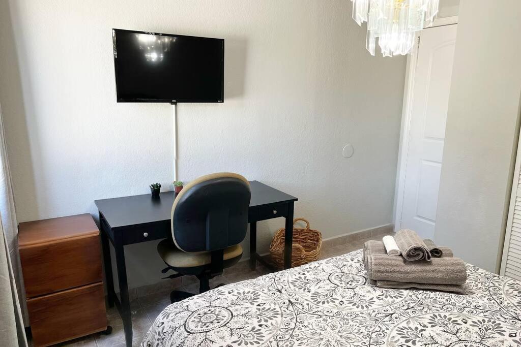 Amazing & Cozy Duplex Near Zoo Miami ! Villa Eksteriør billede
