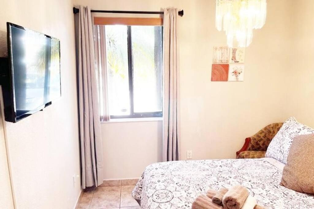 Amazing & Cozy Duplex Near Zoo Miami ! Villa Eksteriør billede